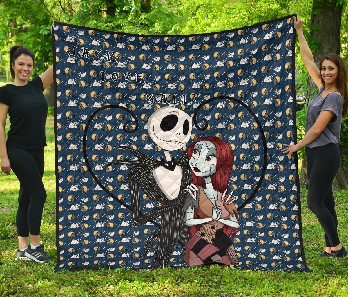 The Nightmare Before Christmas Cartoon Premium Quilt | Jack Love Sally Hug House Patterns Quilt Blanket